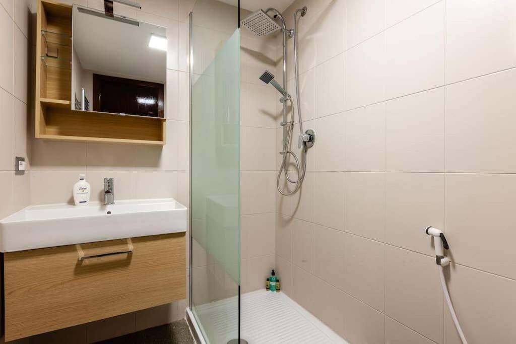 Ferrari - Ac -wifi - Flexyrent Apartment *